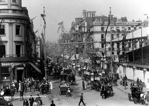 The Strand, Londra con decorazioni per il Giubileo, 1897